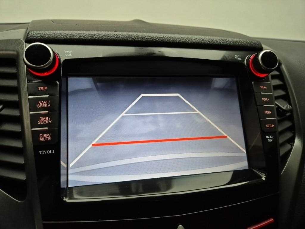 Ssangyong Tivoli 2019 Blanco - Importación desde Corea - HF Imports Iquique - Foto 14