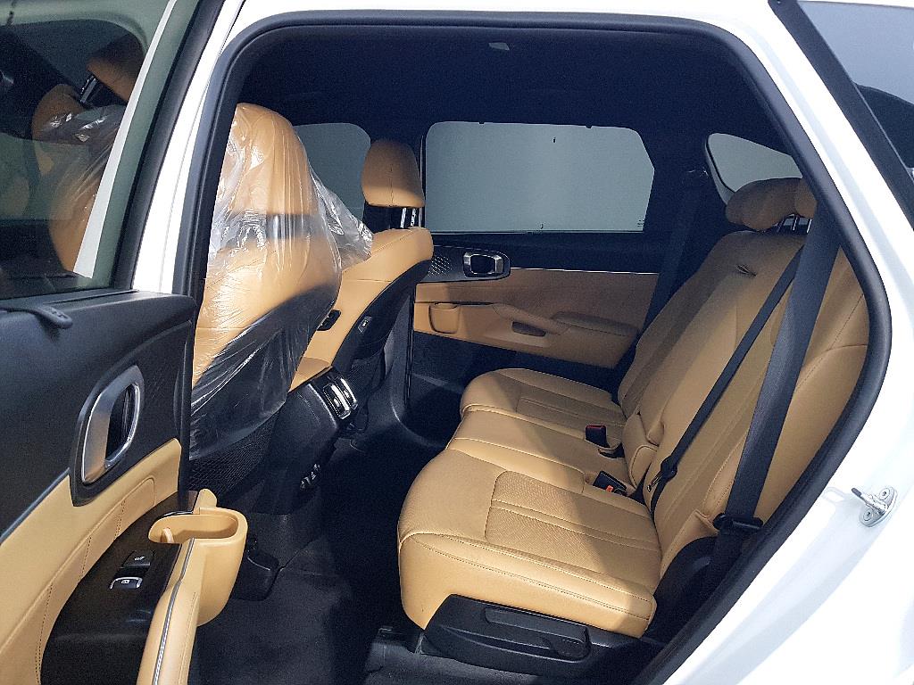 KIA Sorento - Vista 9