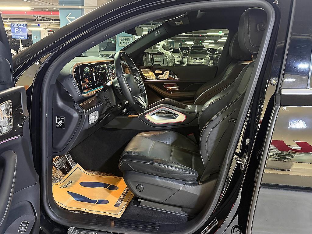 Mercedes Benz GLE Class - Vista 7