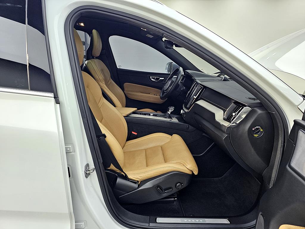 Volvo XC60 - Vista 11