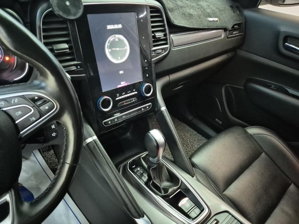 SAMSUNG QM6 - Vista 11