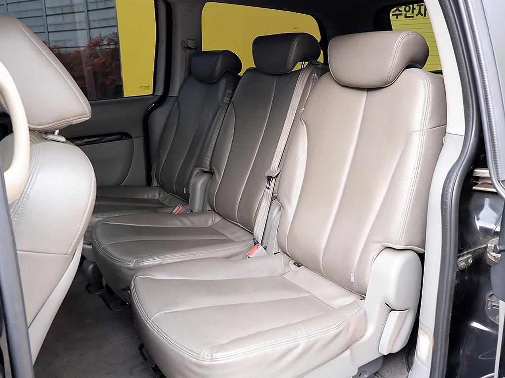 KIA Carnival 2013 Negro - Importación desde Corea - HF Imports Iquique - Foto 10