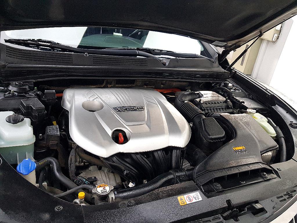 HYUNDAI Grandeur - Vista 6