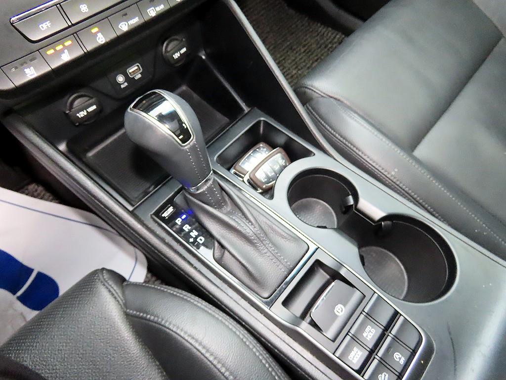 HYUNDAI Tucson - Vista 10