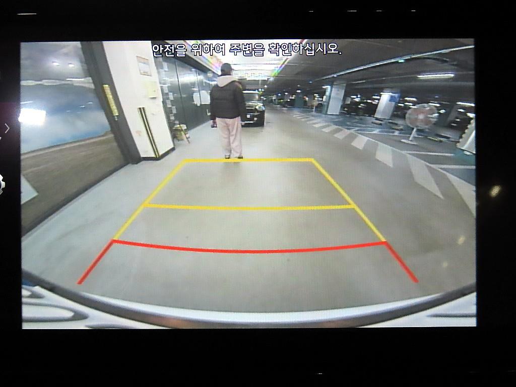 KIA Carnival - Vista 11