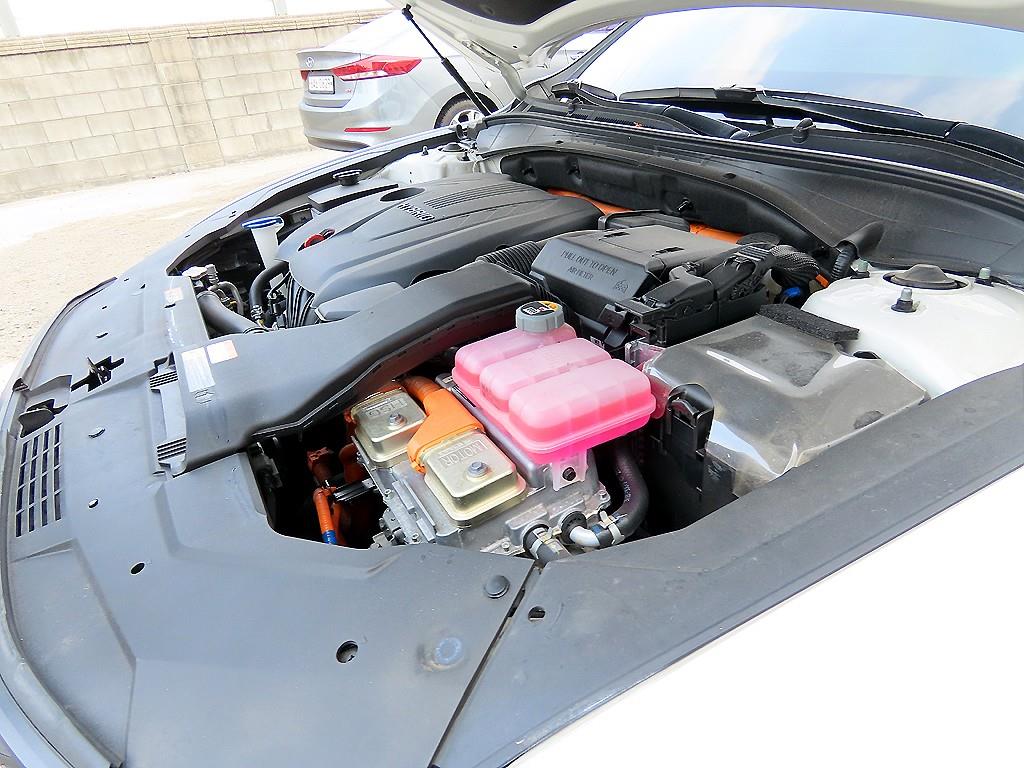 HYUNDAI Grandeur 2023 Blanco - Importación desde Corea - HF Imports Iquique - Foto 19