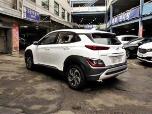 HYUNDAI Kona - Vista 8
