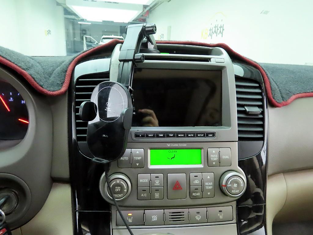 KIA Carnival - Vista 9