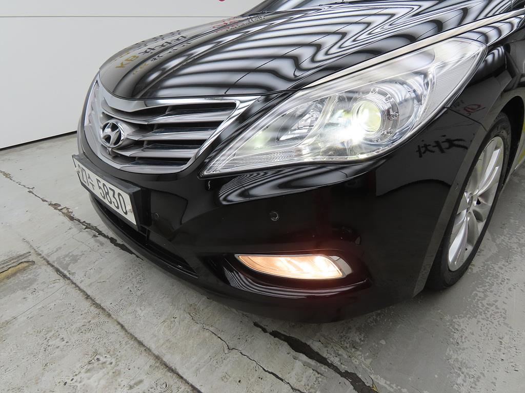 HYUNDAI Grandeur 2012 Negro - Importación desde Corea - HF Imports Iquique - Foto 15