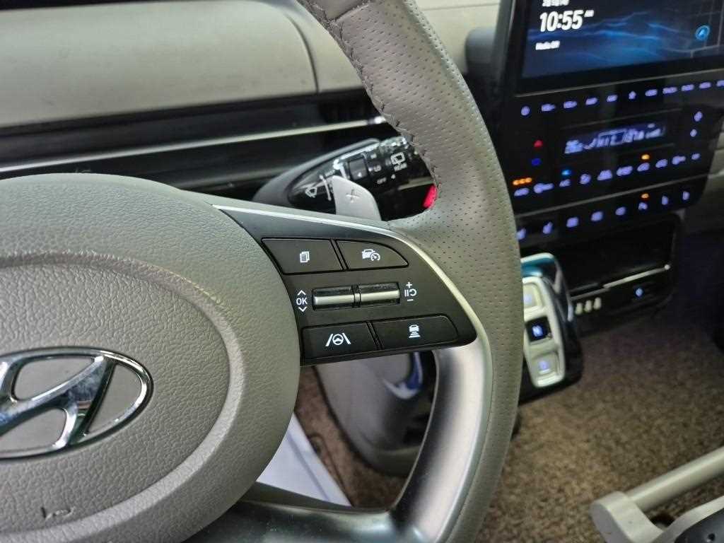 HYUNDAI Staria 2025 Negro - Importación desde Corea - HF Imports Iquique - Foto 16