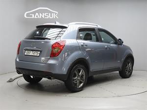 Ssangyong Korando - Vista 8