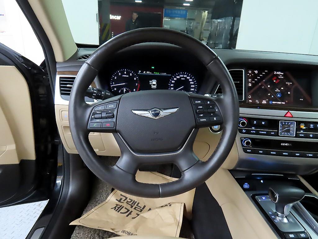 Genesis G80 - Vista 9