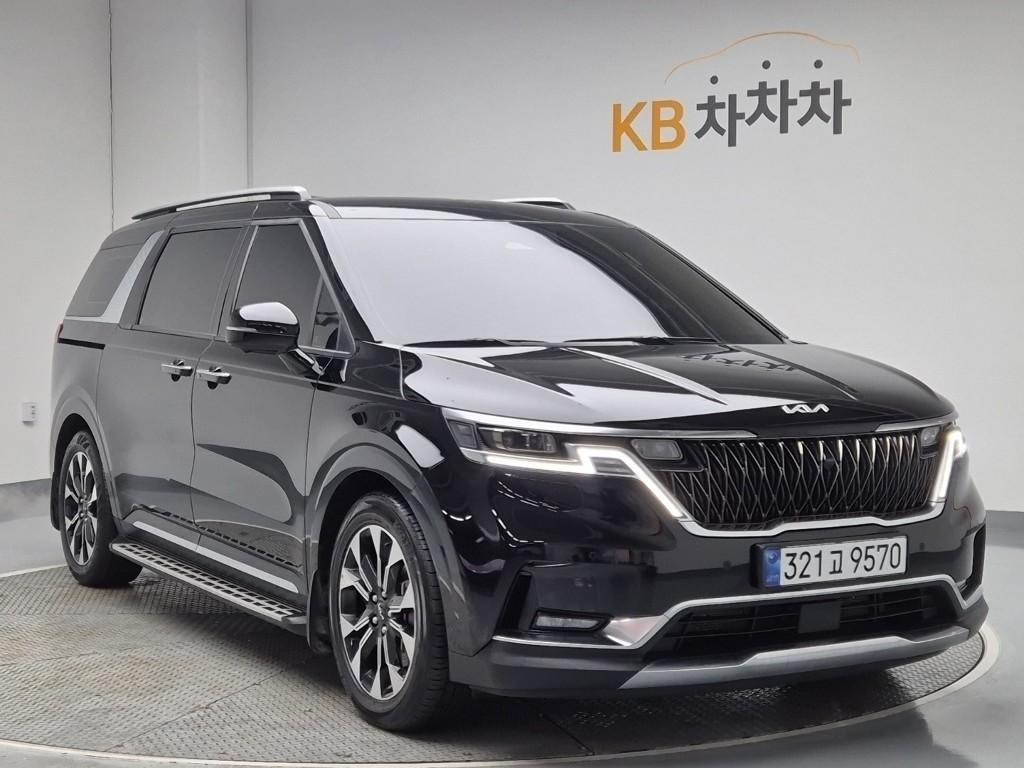 KIA Carnival - Vista 4