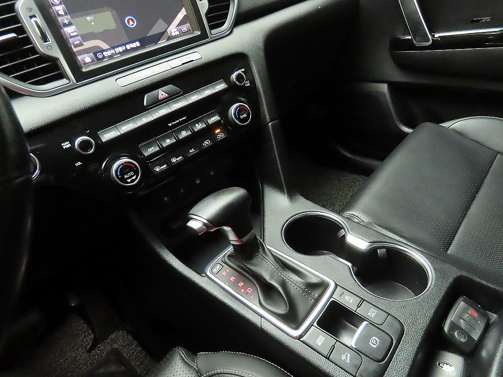 KIA Sportage - Vista 10