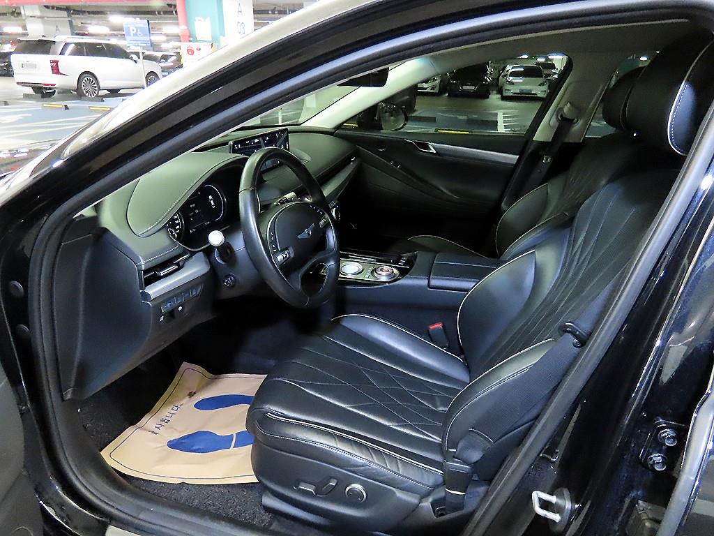 Genesis G80 - Vista 6