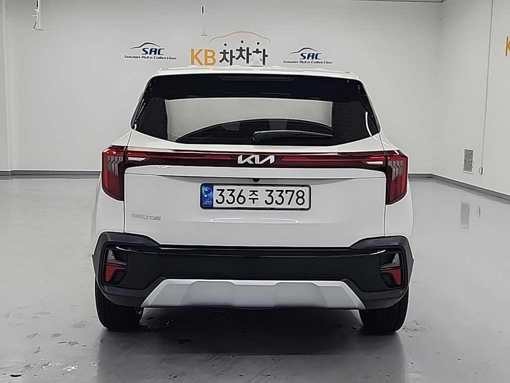 KIA Seltos - Vista 3