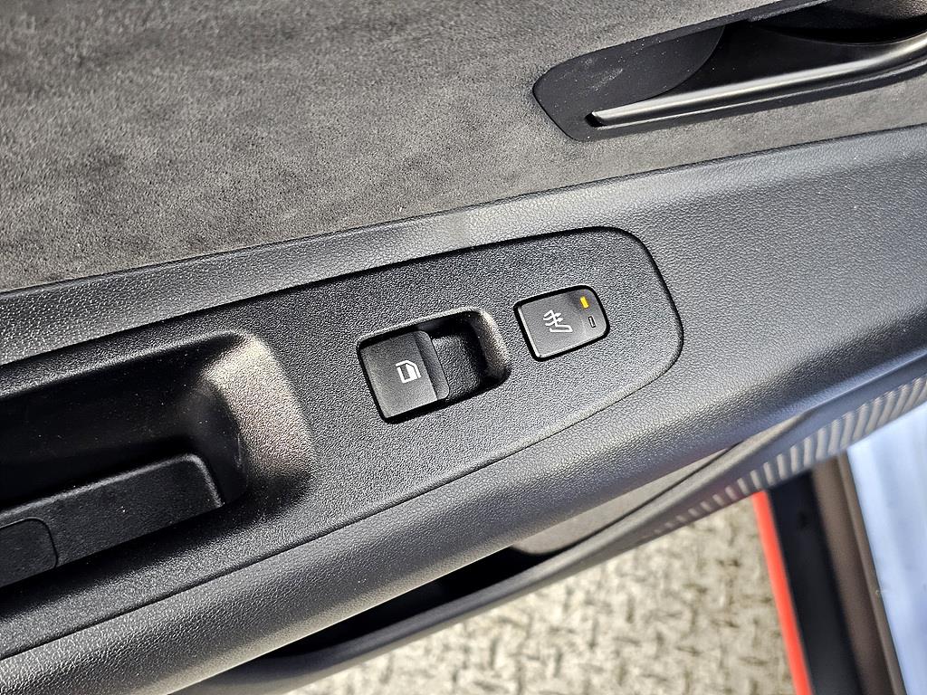 HYUNDAI Avante - Vista 11