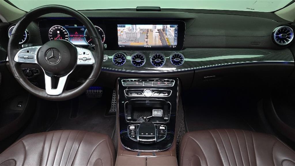 Mercedes Benz CLS Class - Vista 7