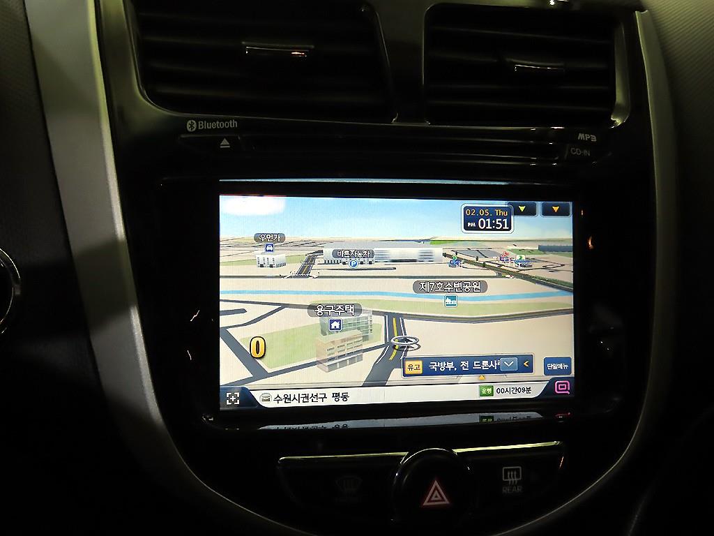 HYUNDAI Accent 2015 Blanco - Importación desde Corea - HF Imports Iquique - Foto 13