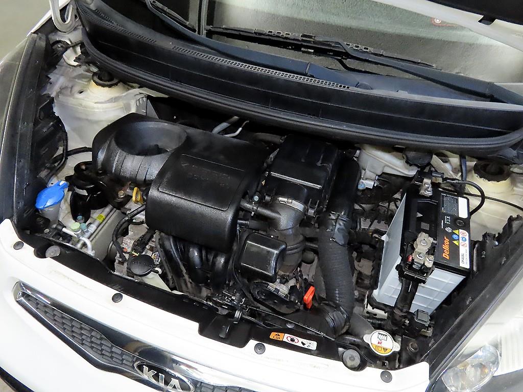 KIA Morning 2015 Blanco - Importación desde Corea - HF Imports Iquique - Foto 18