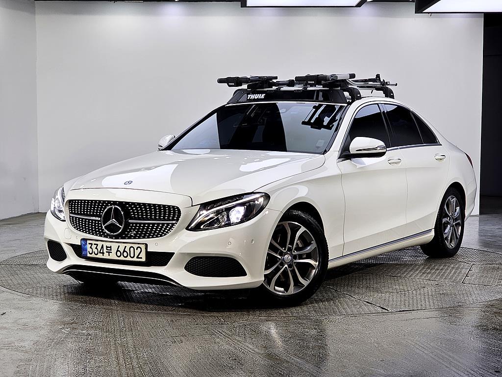 Mercedes Benz C Class 2017 Blanco - Importación desde Corea - HF Imports Iquique - Foto 1