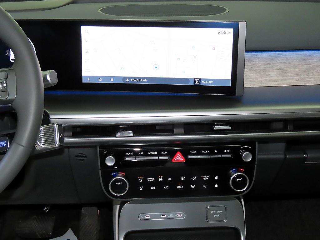 HYUNDAI IONIQ 9 - Vista 11