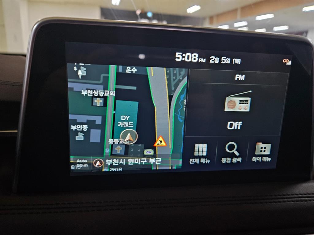 Genesis G70 - Vista 9