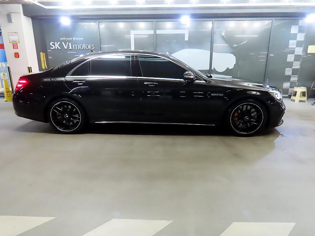 Mercedes Benz S Class - Vista 3