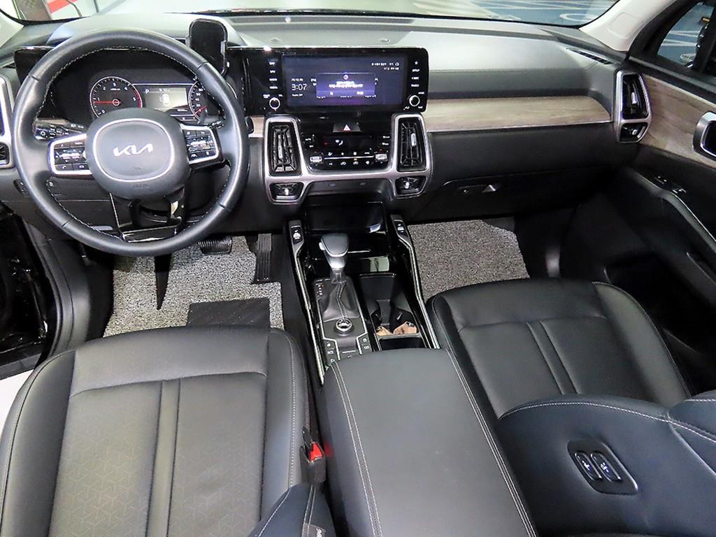 KIA Sorento - Vista 10