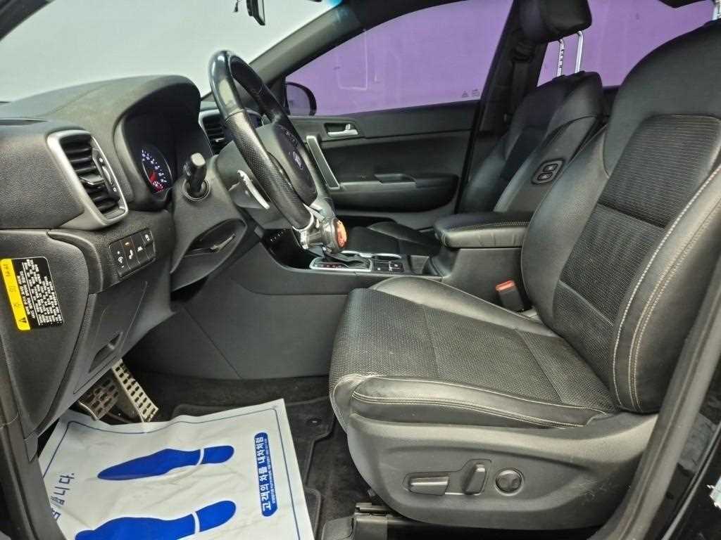 KIA Sportage - Vista 11