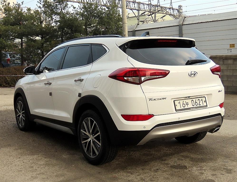 HYUNDAI Tucson - Vista 3