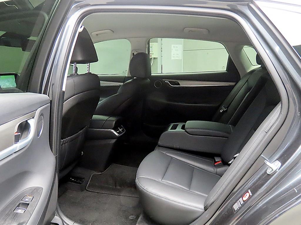 HYUNDAI Grandeur - Vista 6