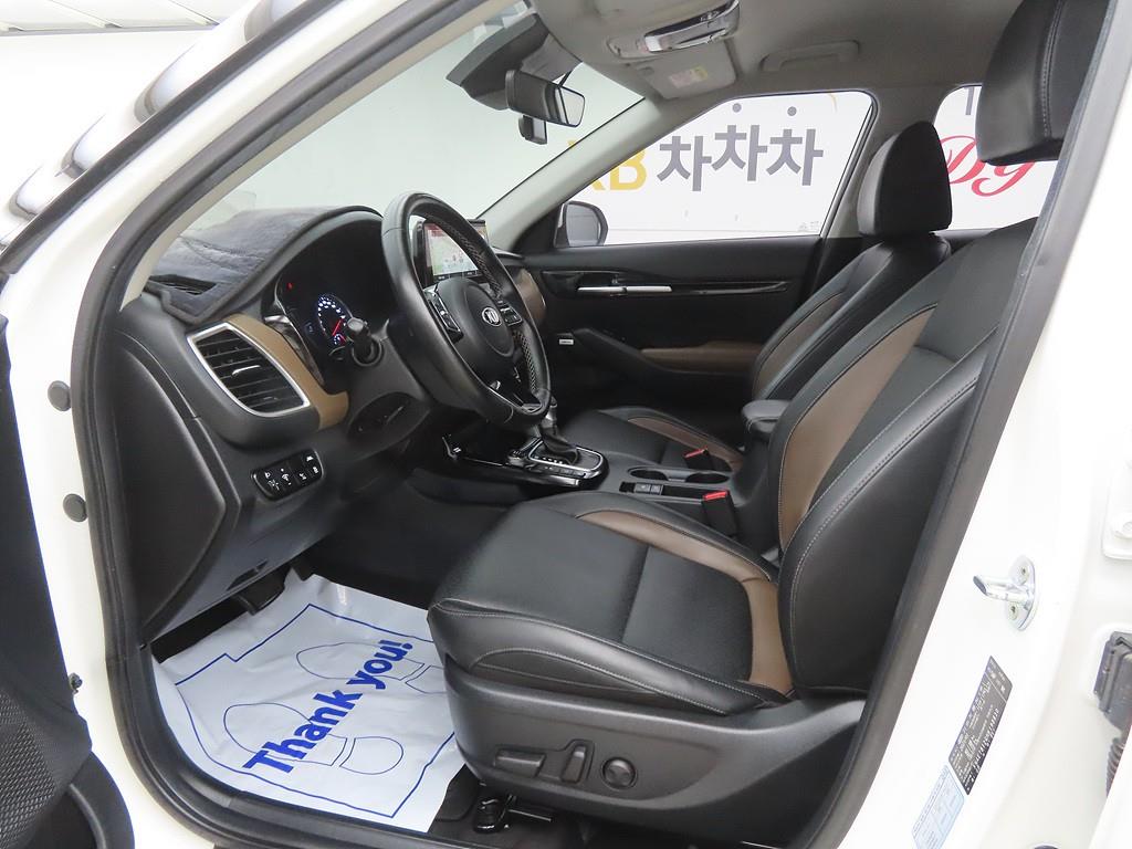 KIA Seltos - Vista 5