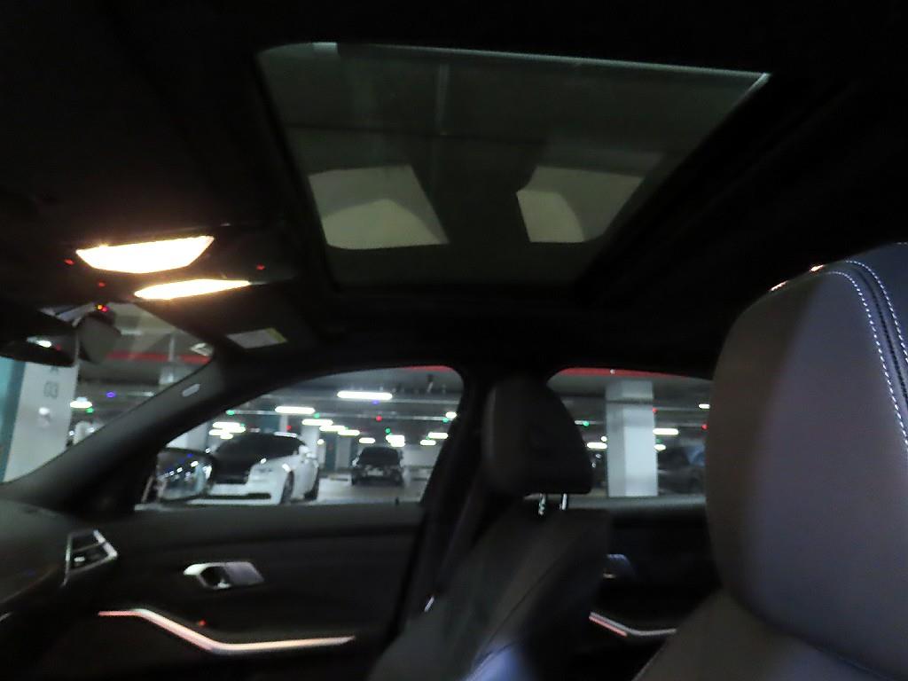 BMW 3 series 2025 Negro - Importación desde Corea - HF Imports Iquique - Foto 17