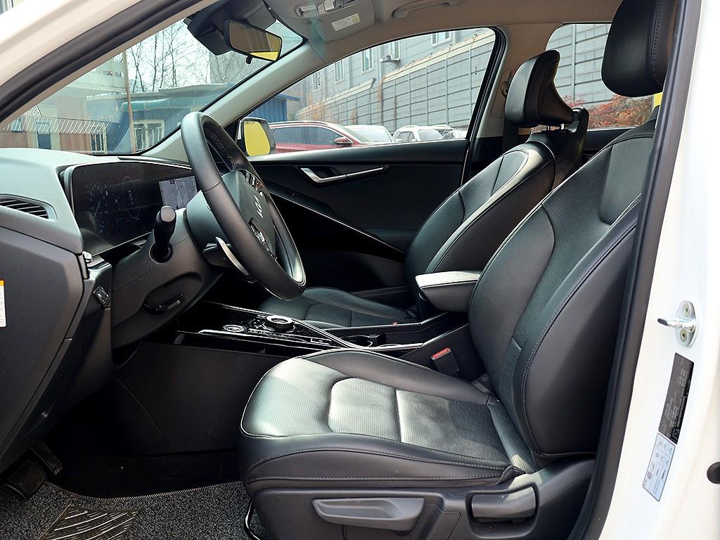 KIA Niro 2023 the color of pearl - Importación desde Corea - HF Imports Iquique - Foto 12