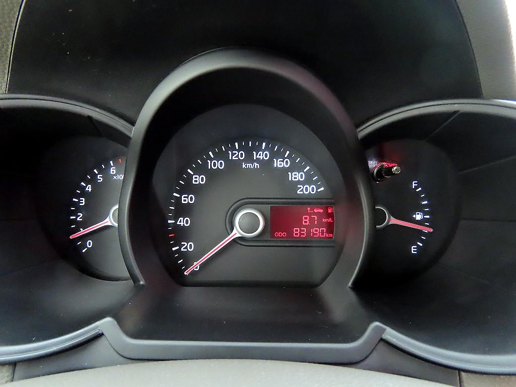 KIA Morning - Vista 9