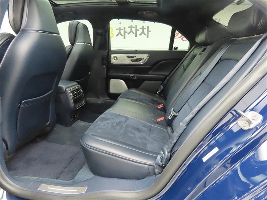 Lincoln Continental - Vista 6