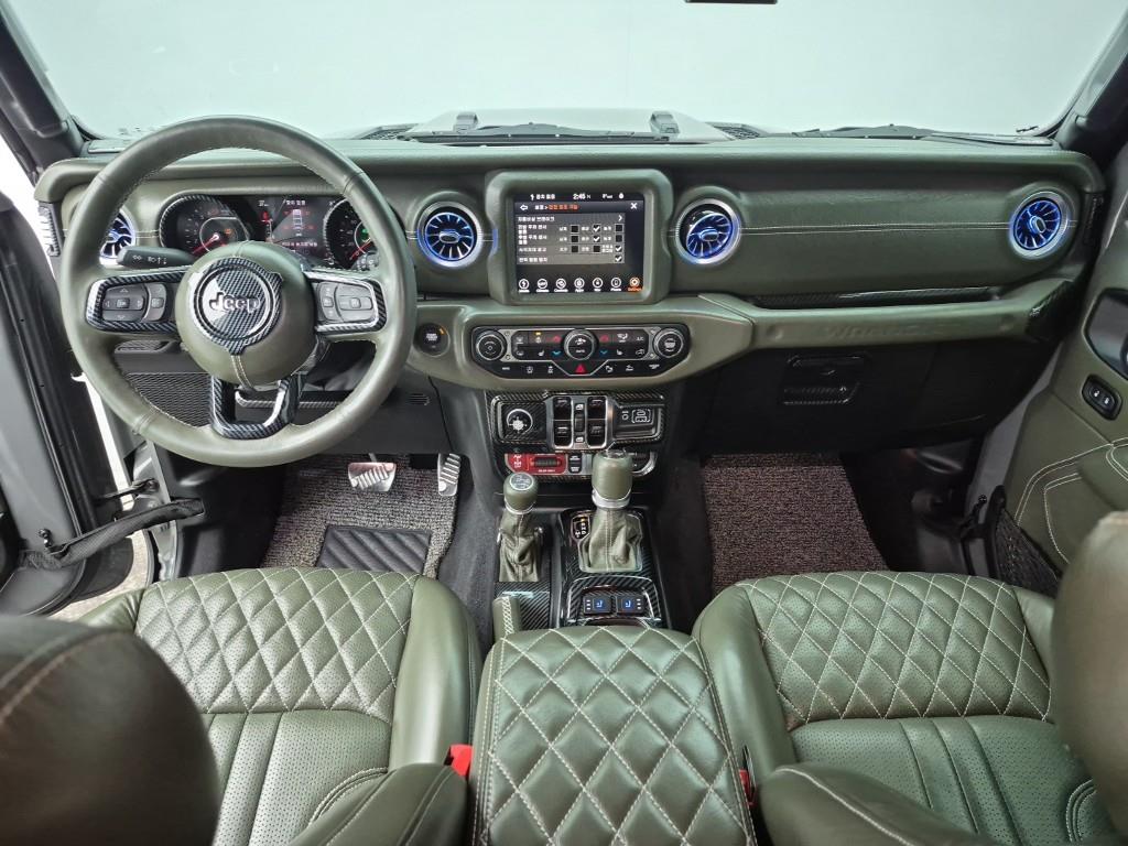 Jeep Wrangler - Vista 5