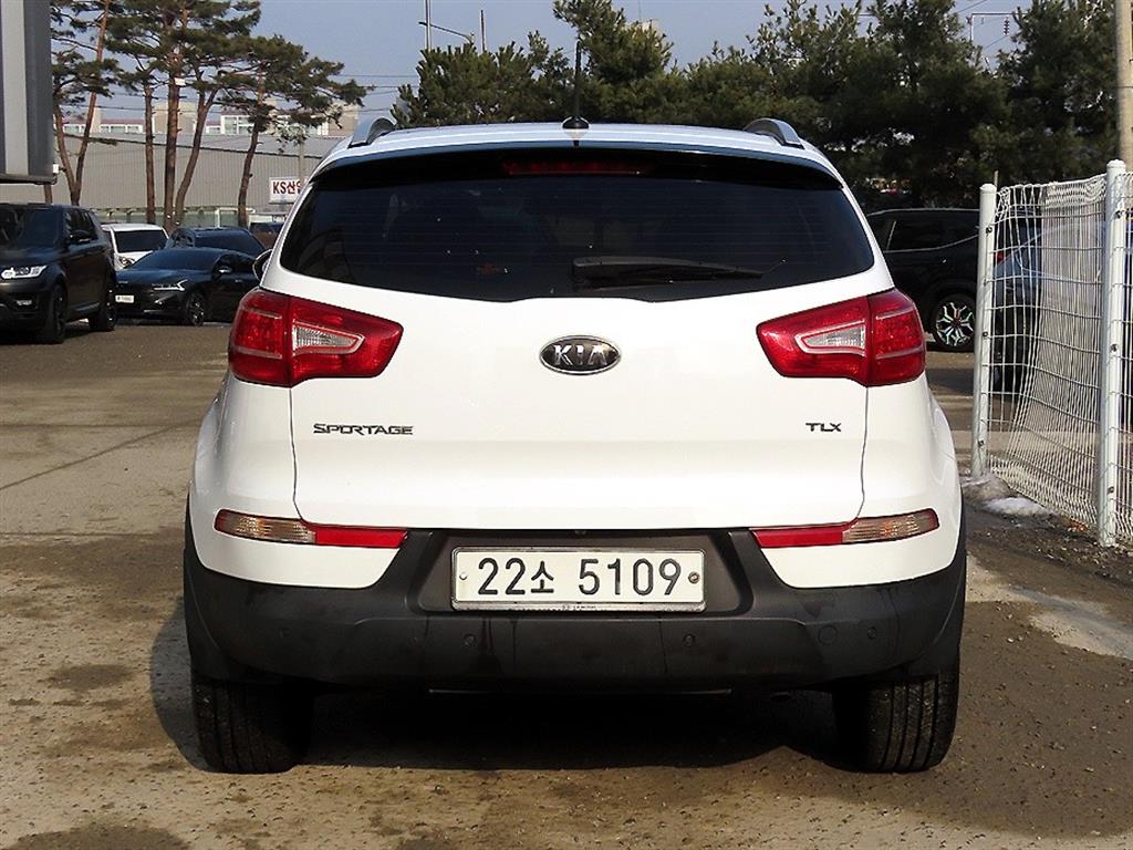 KIA Sportage - Vista 4