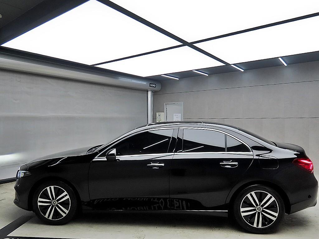 Mercedes Benz A Class - Vista 4