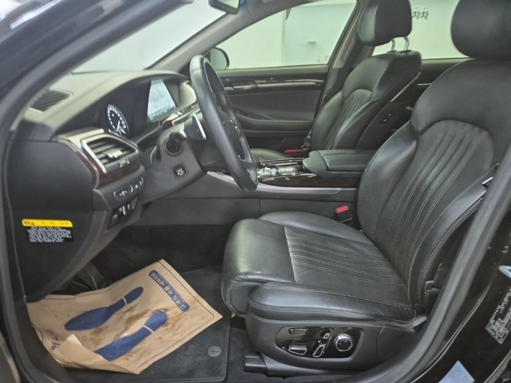 Genesis EQ900 - Vista 11