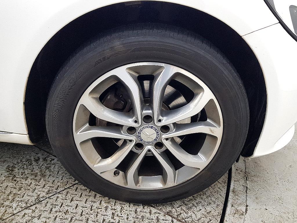 Mercedes Benz C Class 2016 Blanco - Importación desde Corea - HF Imports Iquique - Foto 20