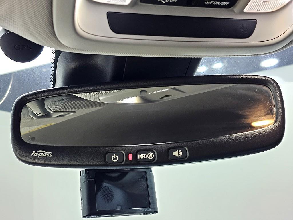 Chevrolet Malibu - Vista 11