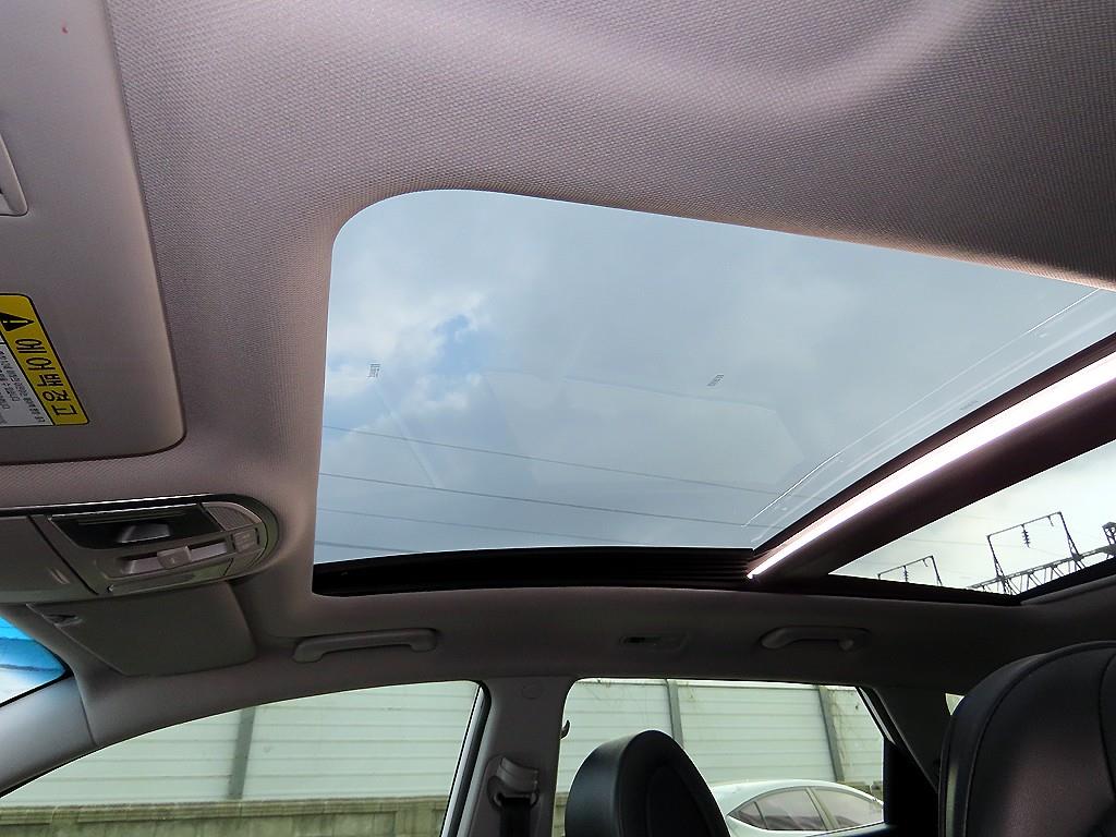 HYUNDAI Tucson 2017 Blanco - Importación desde Corea - HF Imports Iquique - Foto 18