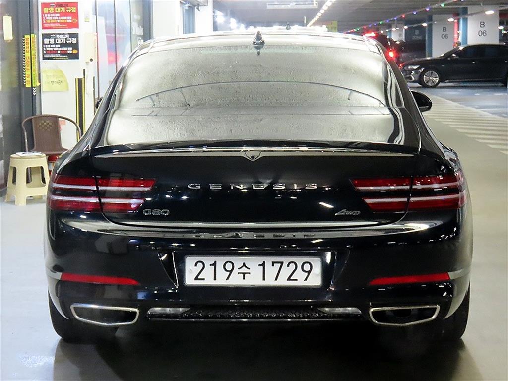 Genesis G80 - Vista 5