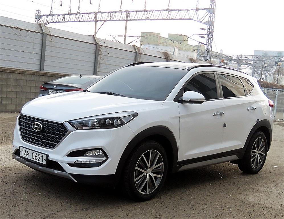 HYUNDAI Tucson - Vista 2