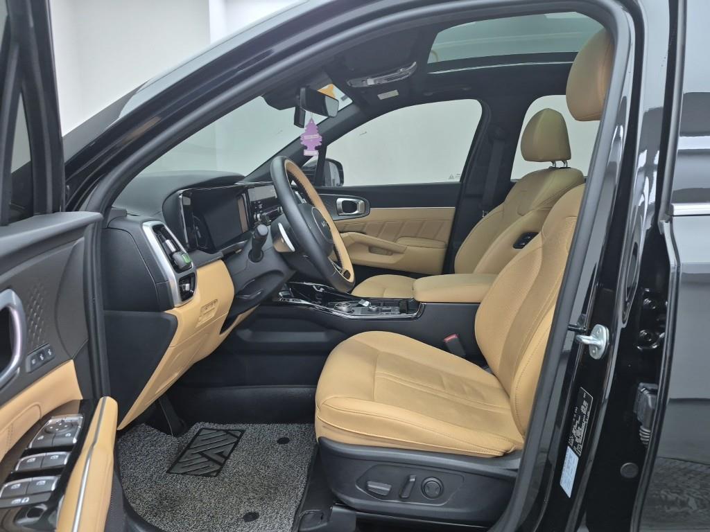KIA Sorento - Vista 11