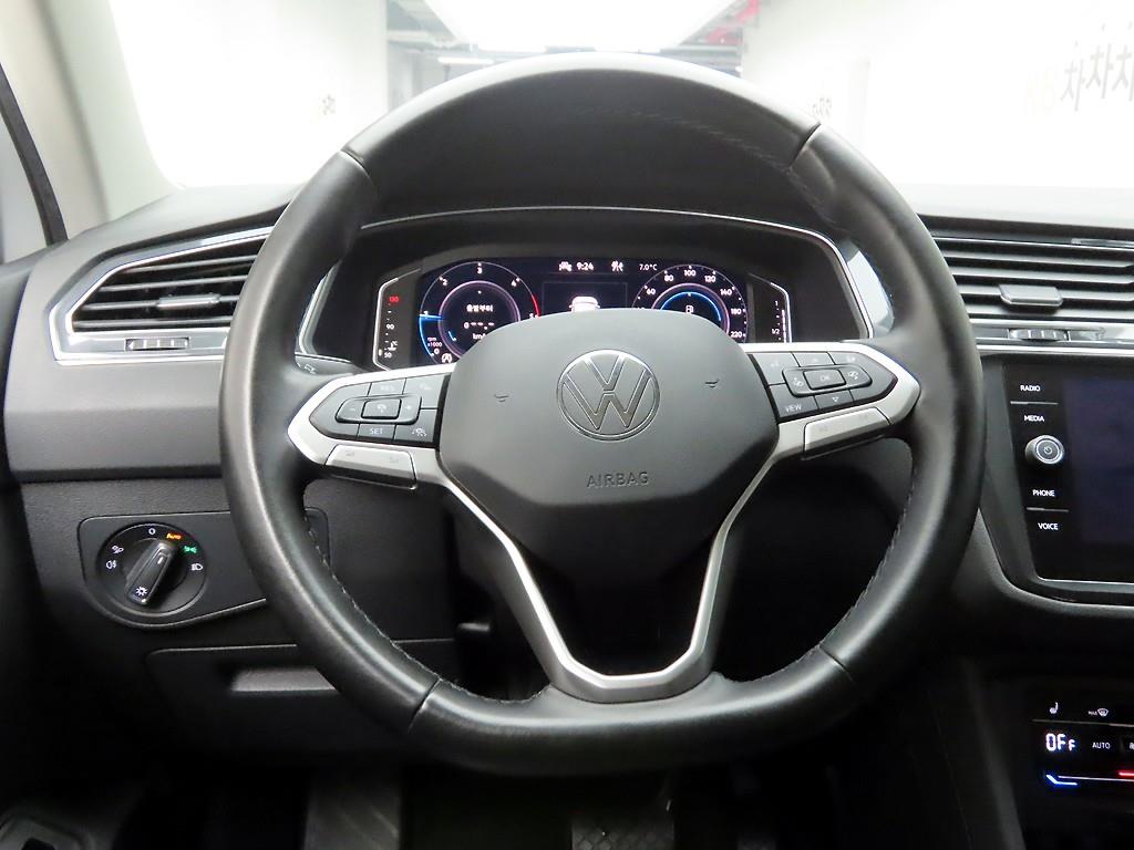 Volkswagen Tiguan - Vista 7