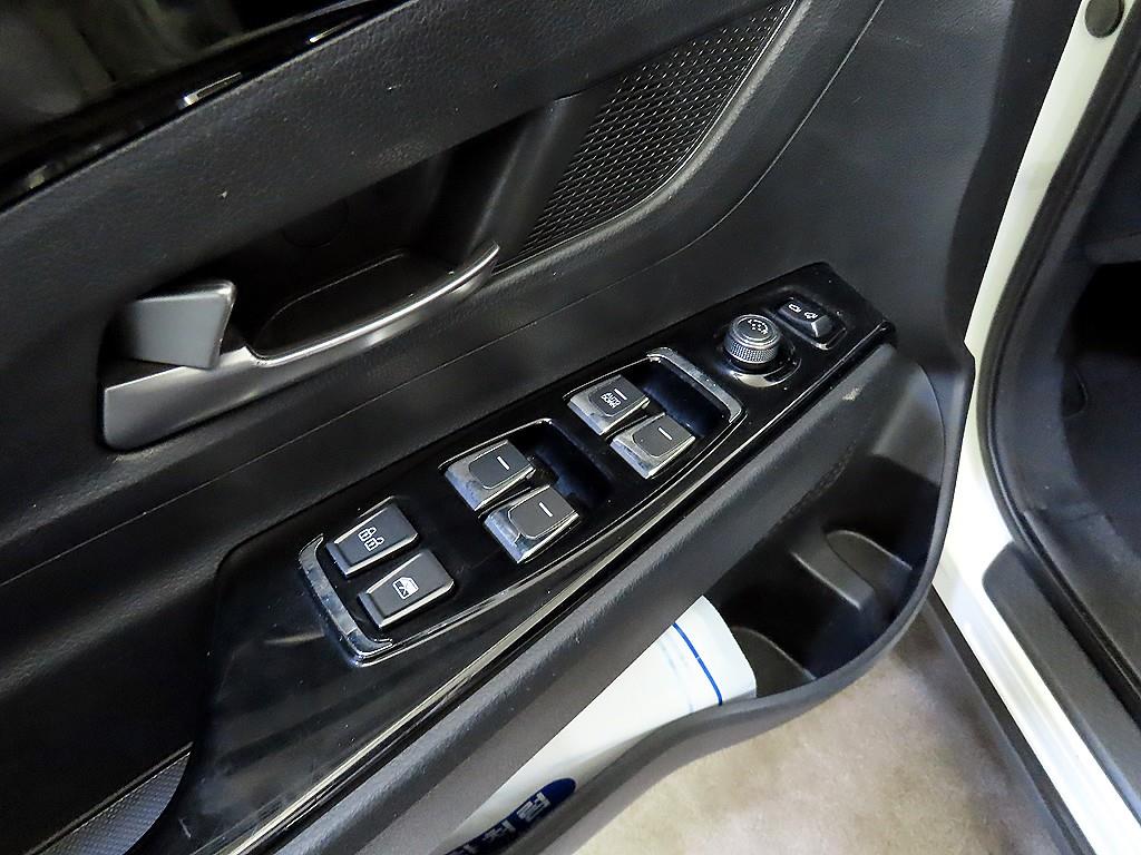 Ssangyong Korando 2019 Blanco - Importación desde Corea - HF Imports Iquique - Foto 13