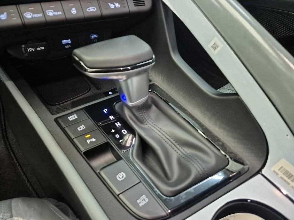 HYUNDAI Avante - Vista 8